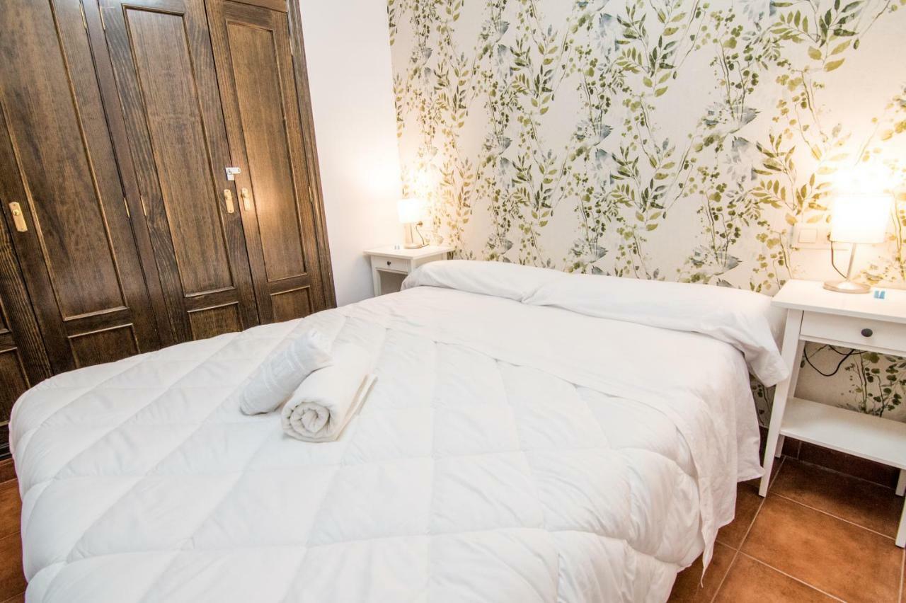 Tuguest Plaza Nueva Apartment غرناطة المظهر الخارجي الصورة